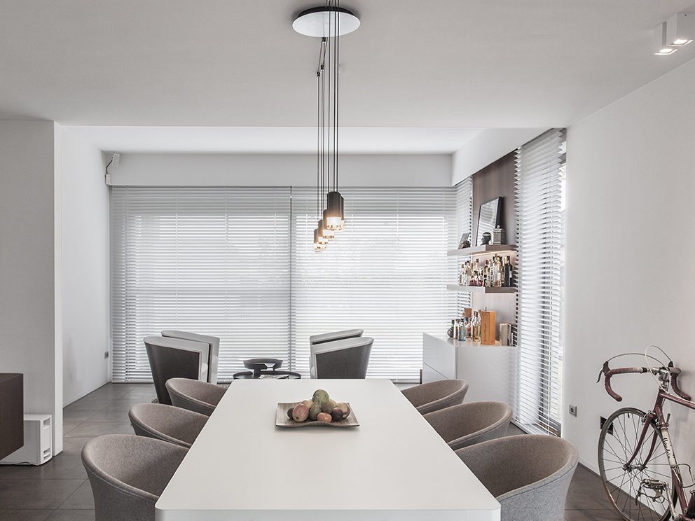 Luxe woonkamer met design meubelen ,Binnen, Kamer, Interieur Ontwerp, Meubilair, Stoel, Eetkamer, Eettafel, Tafel, Huisvesting, Woonkamer, Luxe, Design, Exclusief, Modern, Maatwerk, Bijzondere, Mooie
