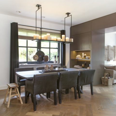 Luxurious haven of peace with tropical surprise