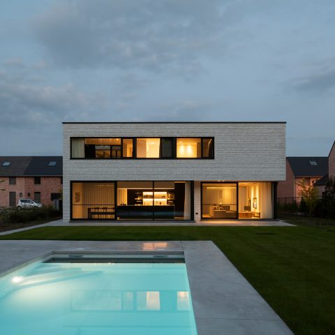 Modern villa De Klinge