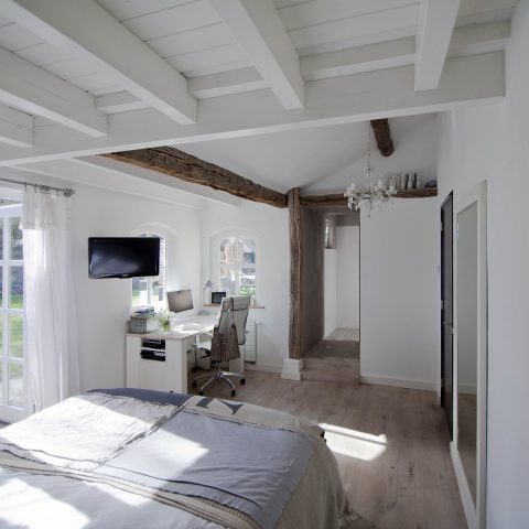 Extension of a monumental farm