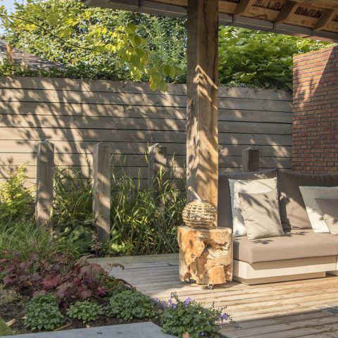 Wellness garden with luxurious roof