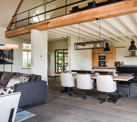 From ruin to beautiful interior country style