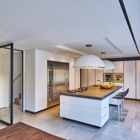 New build villa with modern interior doors