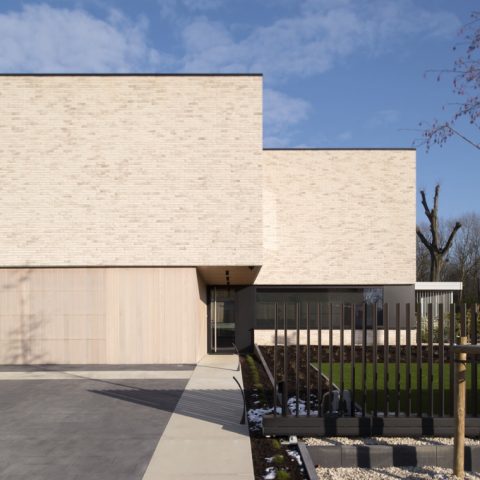 New build villa with modern interior doors