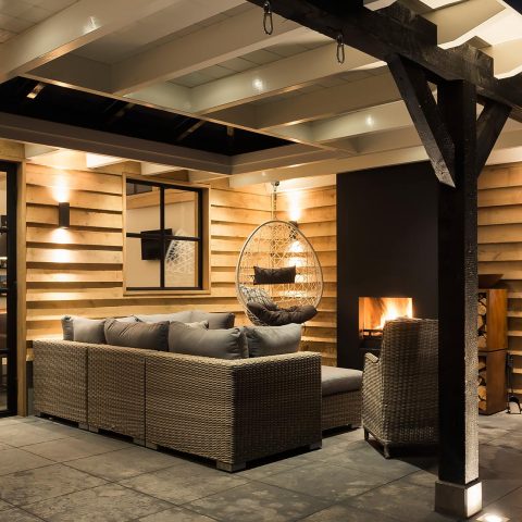 Exclusive guesthouse with thatched roof and steel doors