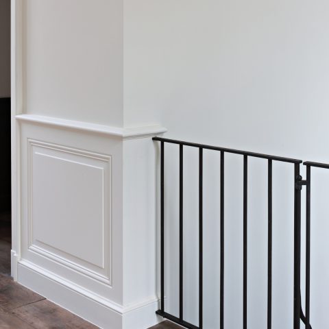Treatment of paneling and woodwork with patina castle house Antwerp