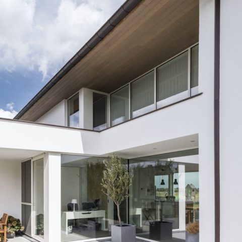 Spacious modern villa