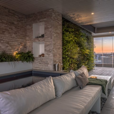 Roof garden with swimming pool in Amsterdam