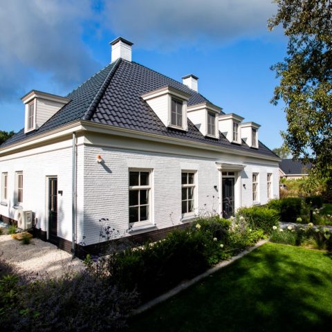 Luxury notary house
