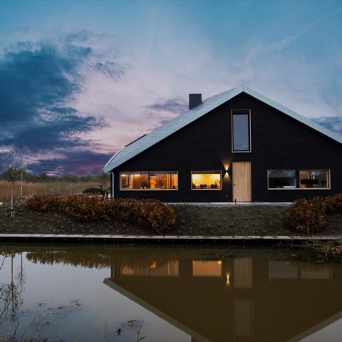 Realization modern villa in Veenendaal