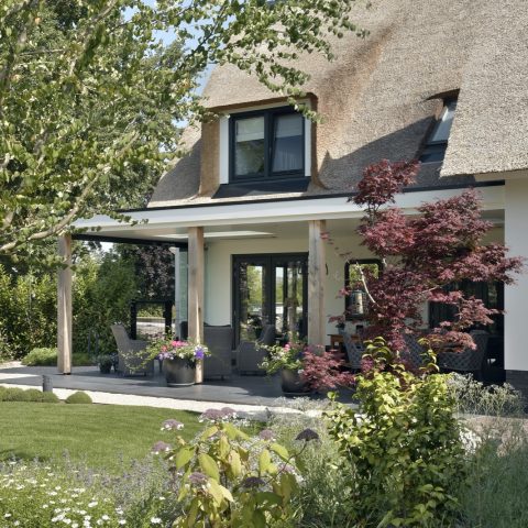 Modern villa with strong lines