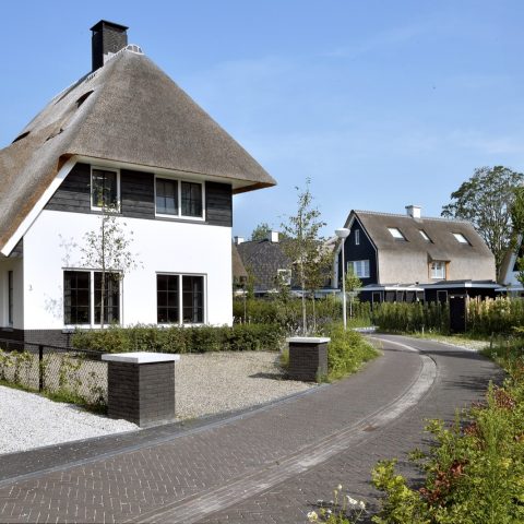 Casco detached house with thatched roof in Leusden