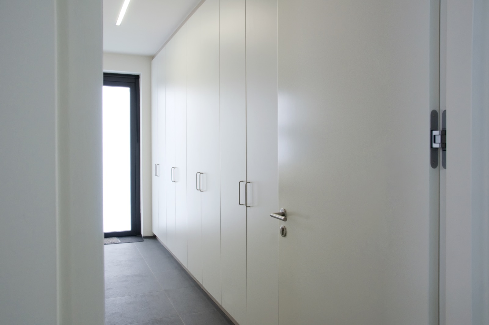 Houtz deuren,Furniture,Closet,Cupboard,Corner,Indoors,Housing,Wardrobe,Floor,Lighting,Door, Luxury, Design, Exclusive, Modern, Custom Made, Special, Beautiful