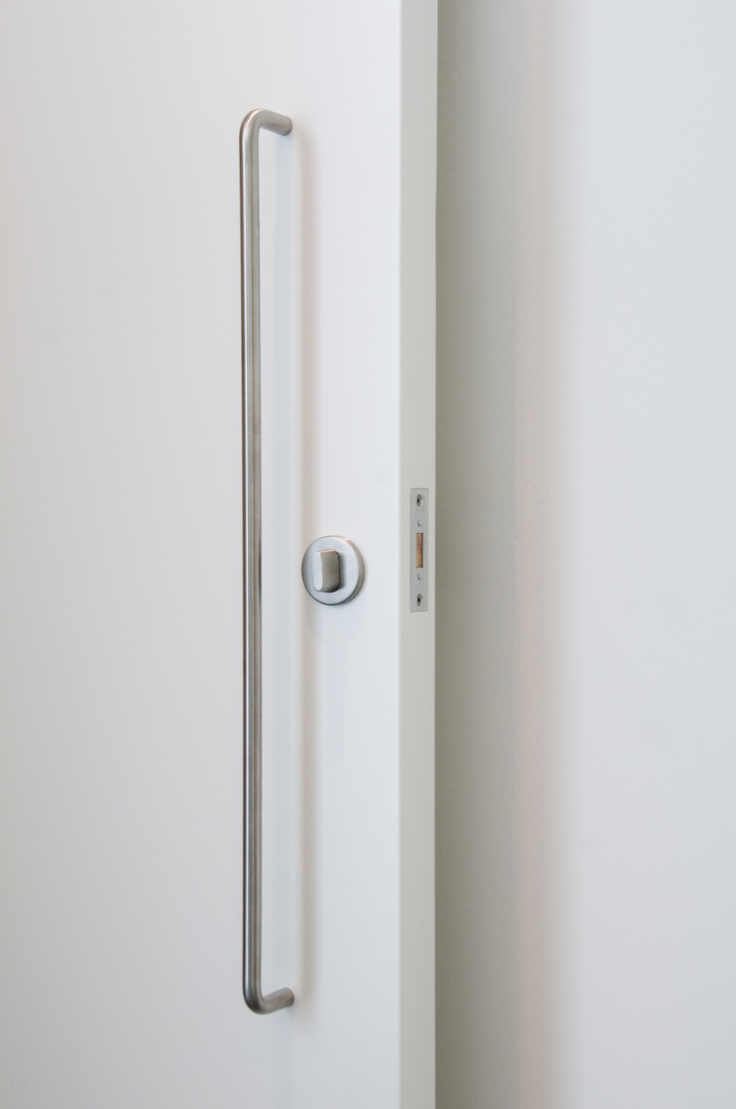 Houtz licht en sfeervol,Door,Sliding Door,Green,Room,Indoors,Folding Door,Home Decor,Bathroom,French Door,Elevator, Luxury, Design, Exclusive, Modern, Custom Made, Special, Beautiful