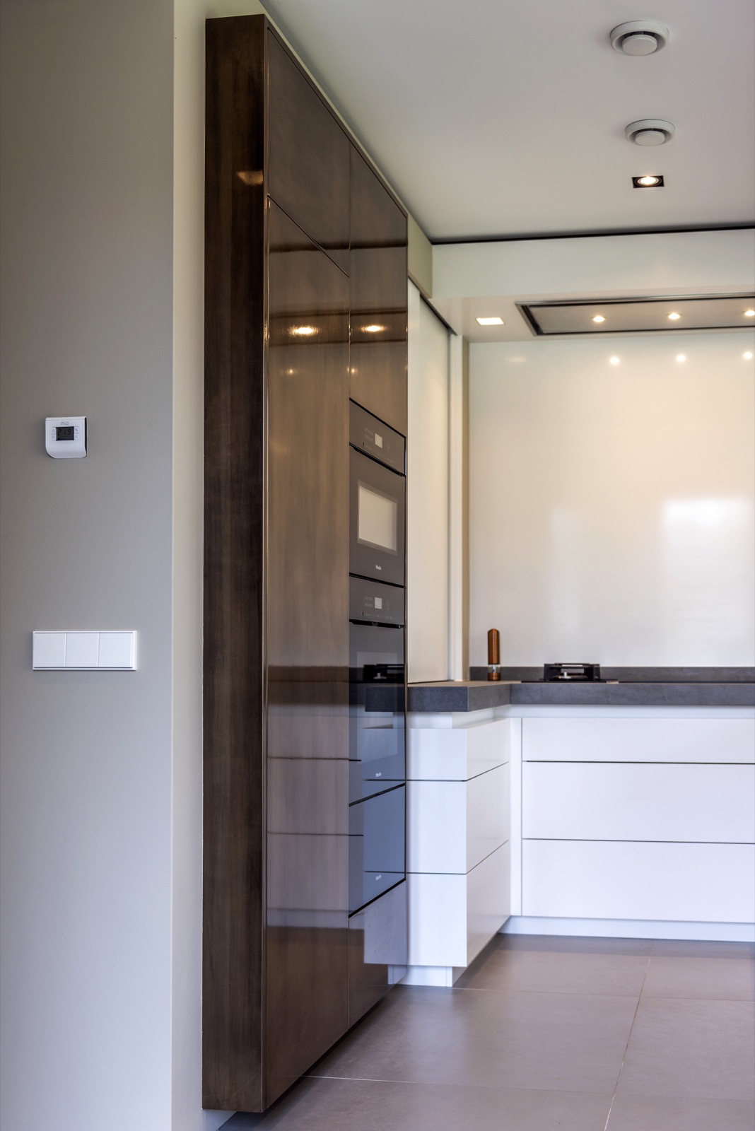 martin van essen luxe keuken,Room,Indoors,Corner,Bathroom,Lighting,Shower,Door,Elevator,Kitchen,Interior Design, Luxury, Design, Exclusive, Modern, Custom Made, Special, Beautiful