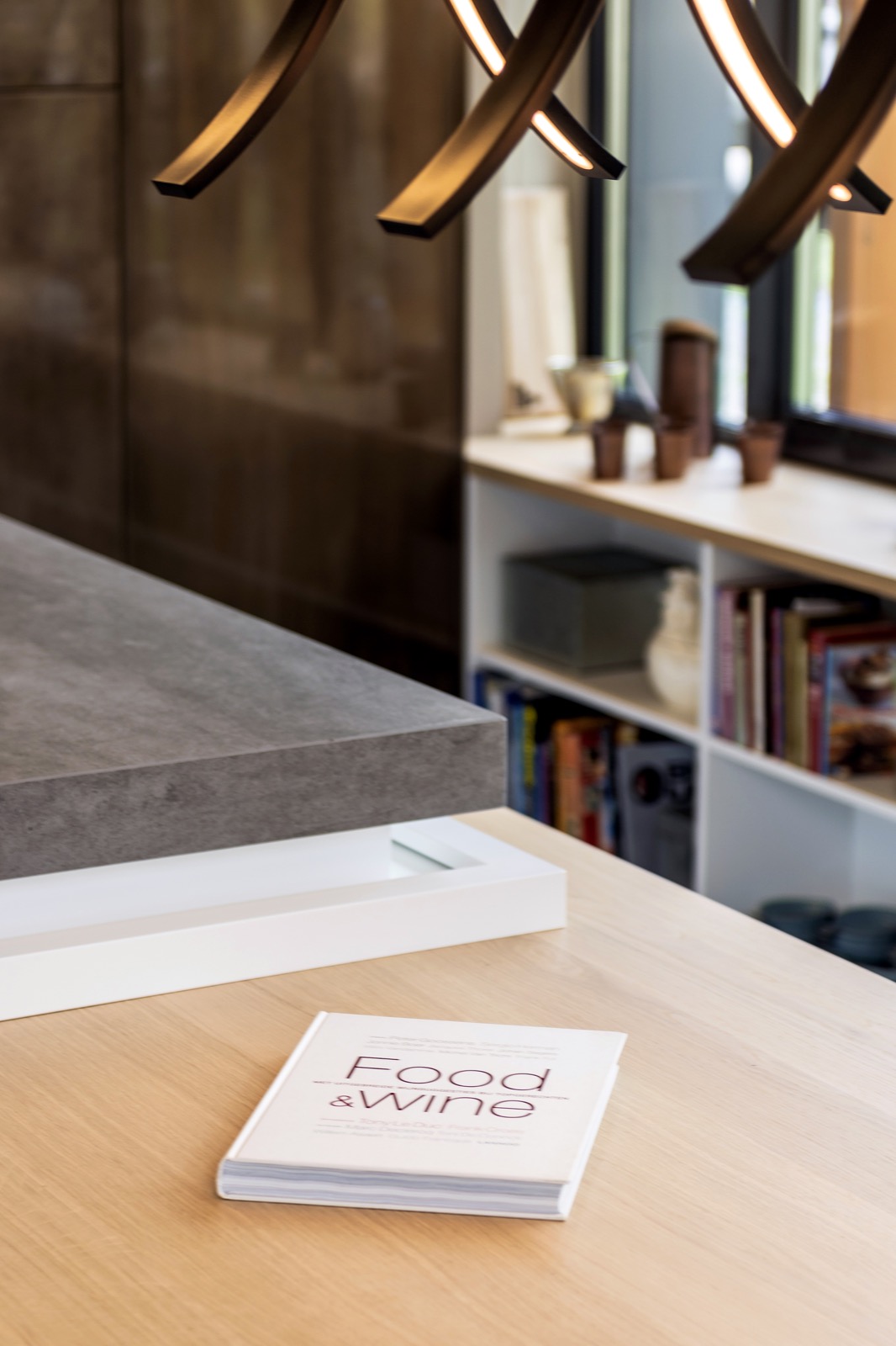 martin van essen luxe keuken,Tabletop,Furniture,Table,Wood,Plywood,Sideboard,Indoors,Shelf,Room,Desk, Luxury, Design, Exclusive, Modern, Custom Made, Special, Beautiful