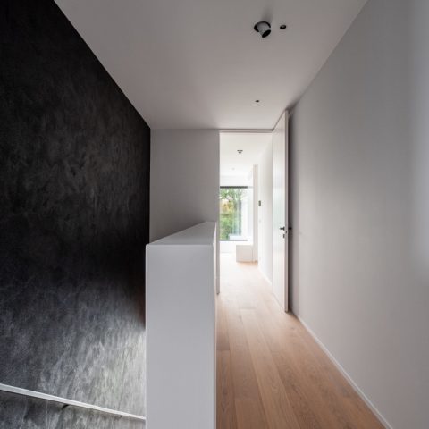 wooden floor in project ism Kurt Wallaeys