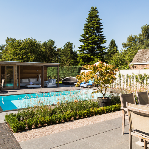 Property with Infinity outdoor pool