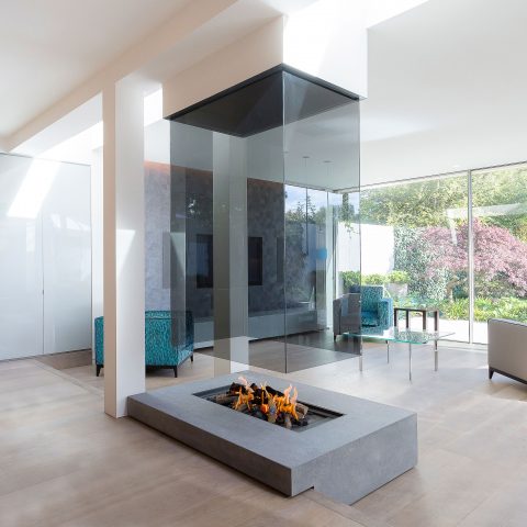 870 Suspended Glass Fireplace