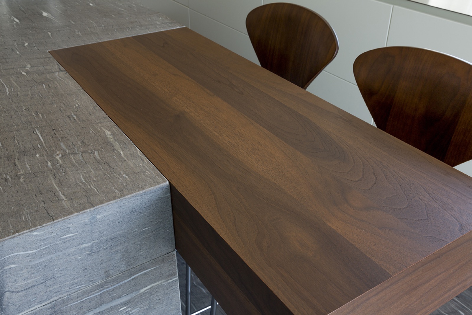 hubbers interieurmakers,Tabletop,Furniture,Wood,Table,Dining Table,Hardwood,Chair,Plywood,Indoors,Stained Wood, Luxury, Design, Exclusive, Modern, Custom Made, Special, Beautiful