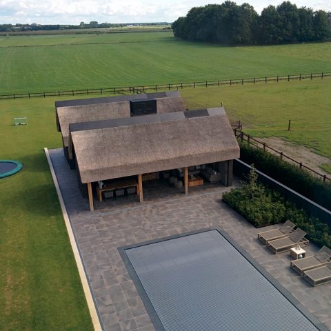Sprinkler installation thatched roof at villa Haren