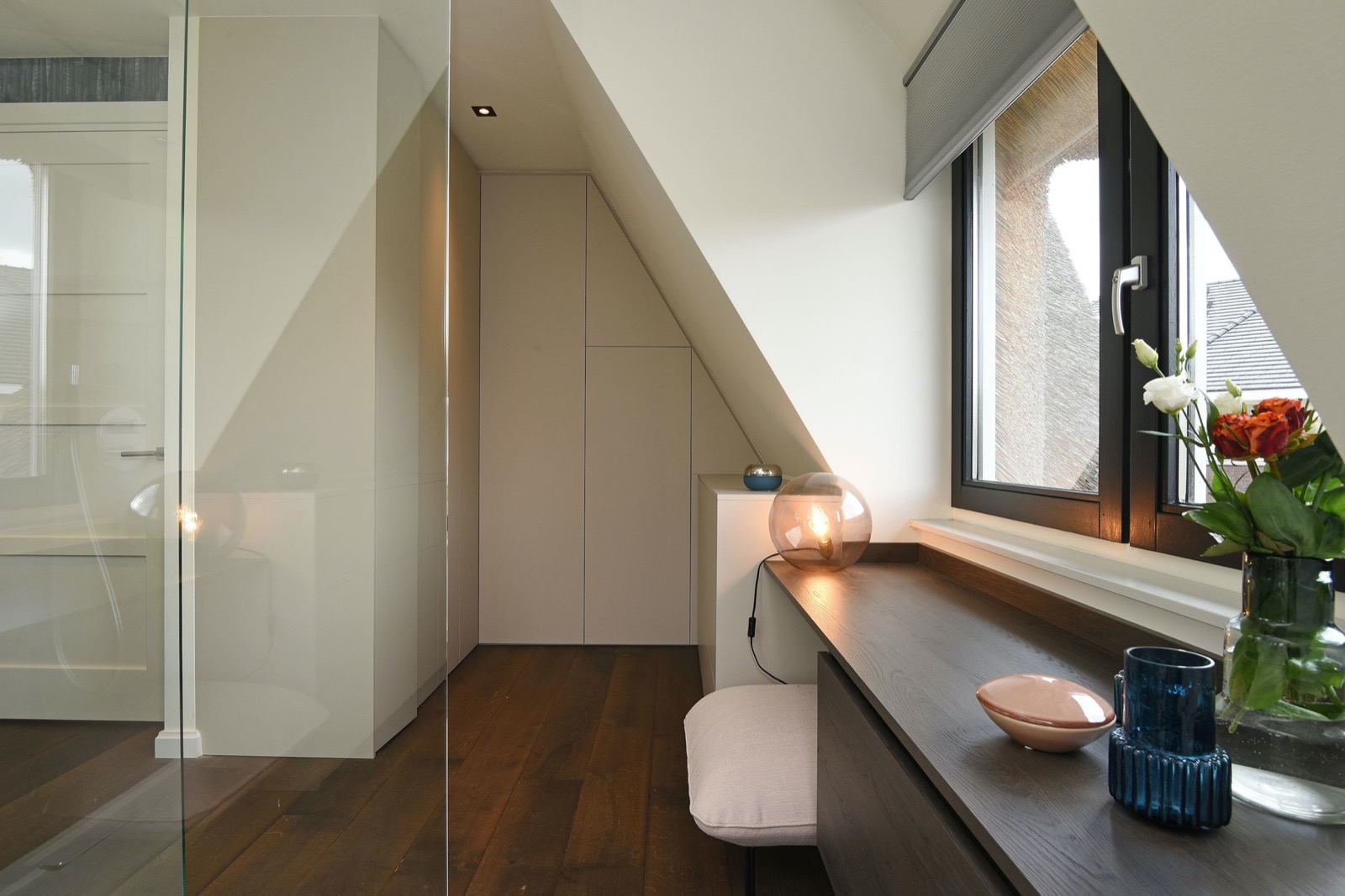 Beautiful wide plank floor, glass shower doors, bathroom inspiration ,Housing,Building,Indoors,Loft,Interior Design,Penthouse,Wood,Attic,Room,Flooring, Luxury, Design, Exclusive, Modern, Custom Made, Special, Beautiful