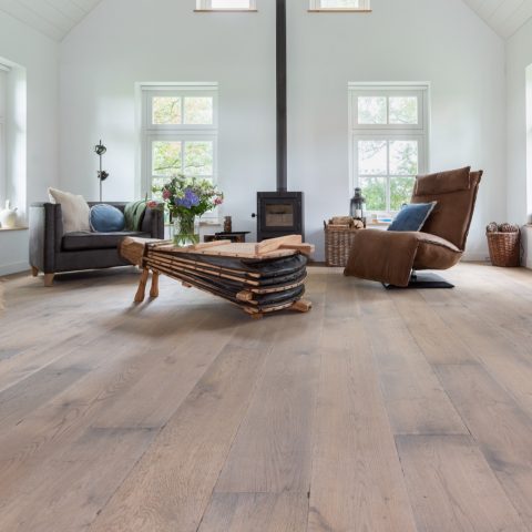 Fully renovated farmhouse
