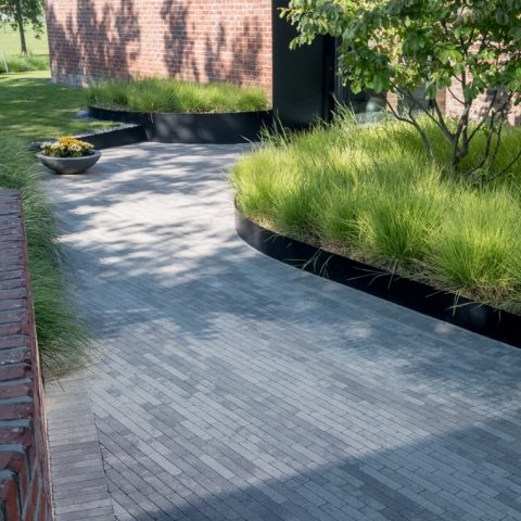 Tuin bestrating in classic cottage waalformaat