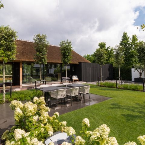 Villa met luxe tuin