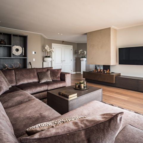 Villa met modern klassiek interieur