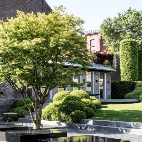The Monochrome House
