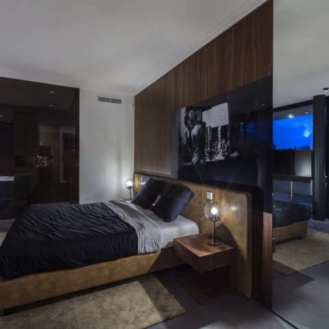 High-end apartment on the outskirts of Amsterdam