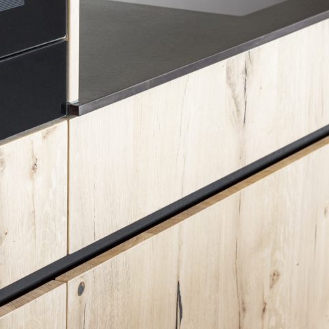 Totaalrenovatie tot een warm, industriëel interieur