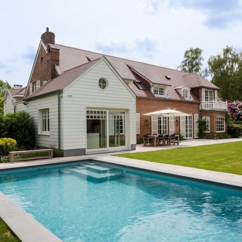Total renovation of a classic villa
