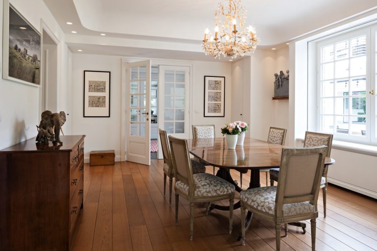 Total renovation of a classic villa