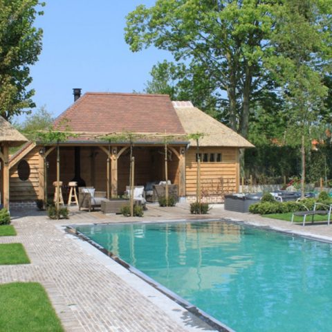 Poolhouse