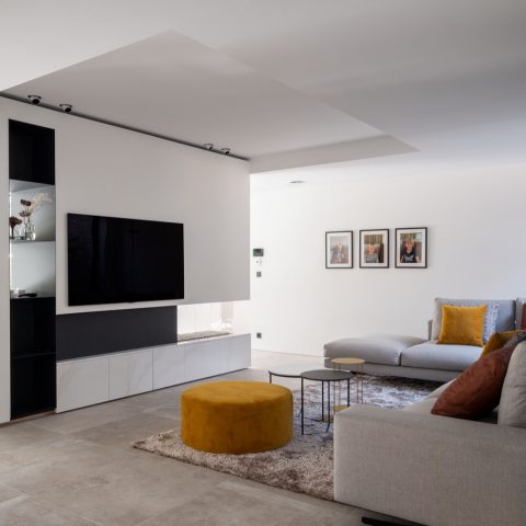 Luxe woonhuis met steellook deuren