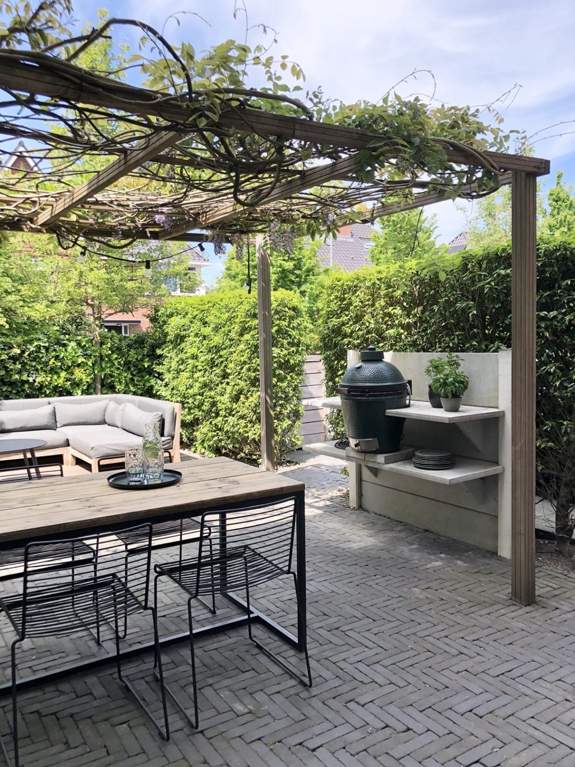 Honger Ontdekking Verspreiding Exclusieve lounge tuinmeubelen op terras - HOOG.design - Exclusive living  inspiration