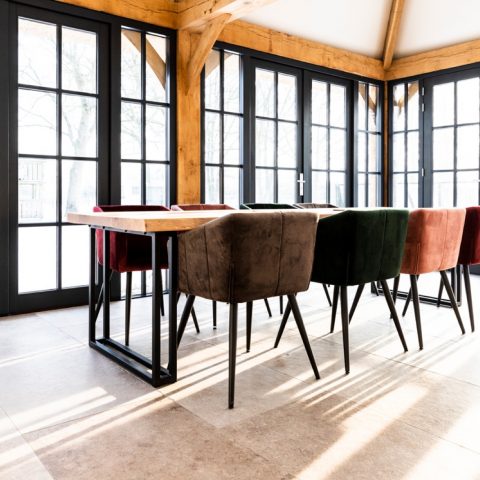Chique bijgebouw met kantoorfunctie