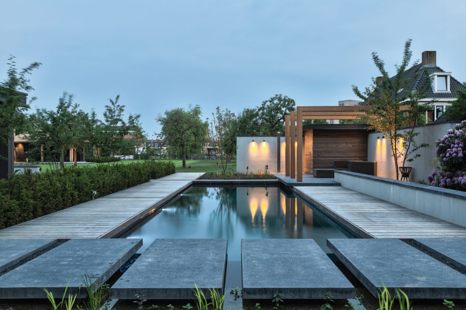 Contemporary farm garden