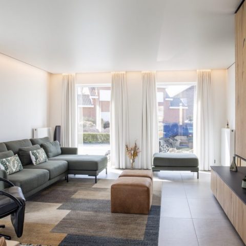 Totaalrenovatie tot een warm, industriëel interieur