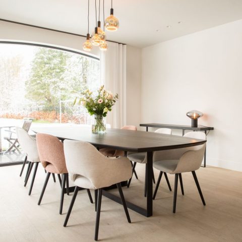 Geluk verpakt in een Charrell-interieur