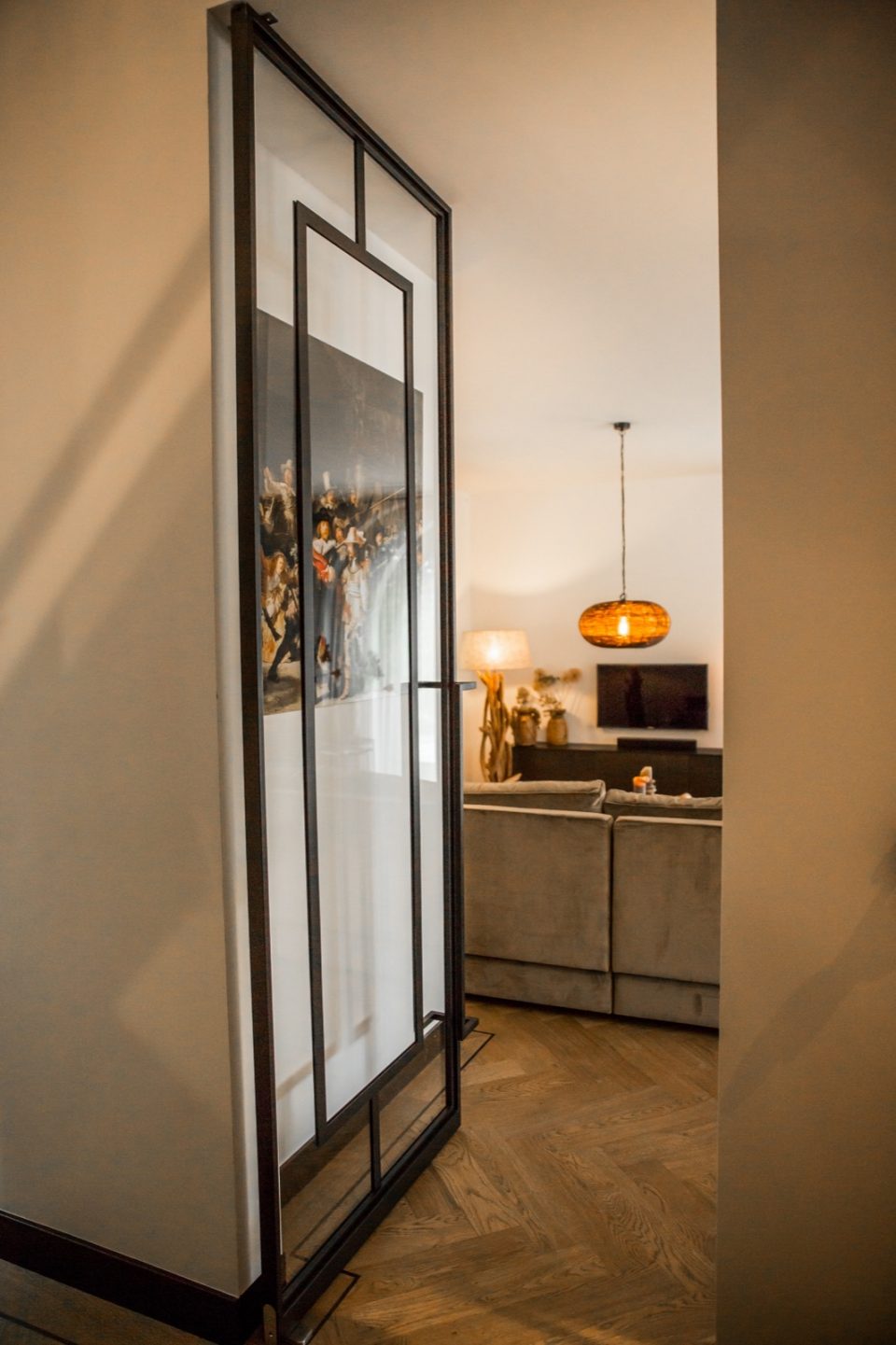Exclusieve stijl met design deuren in een woonhuis