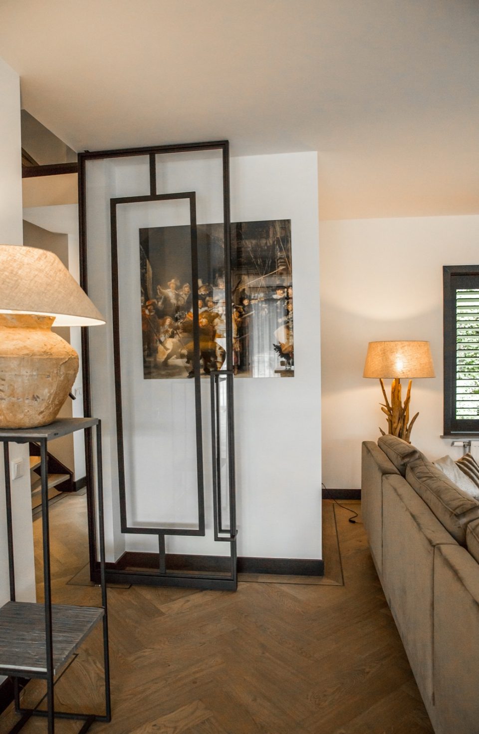 Exclusieve stijl met design deuren in een woonhuis