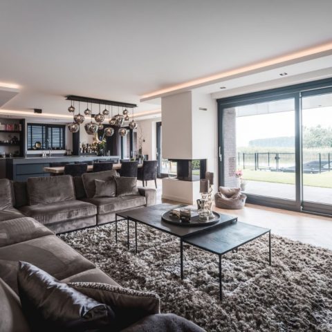 Markante jaren-30-villa, Alblasserdam