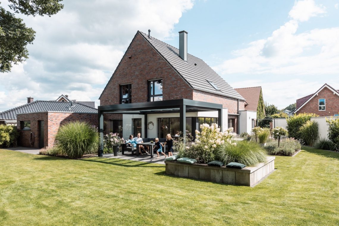 Luxury furniture in a spacious garden ,Housing,Building,Villa,House,Cottage,Person,Grass,Plant,Mansion,Bush, Luxury, Design, Exclusive, Modern, Custom Made, Special, Beautiful