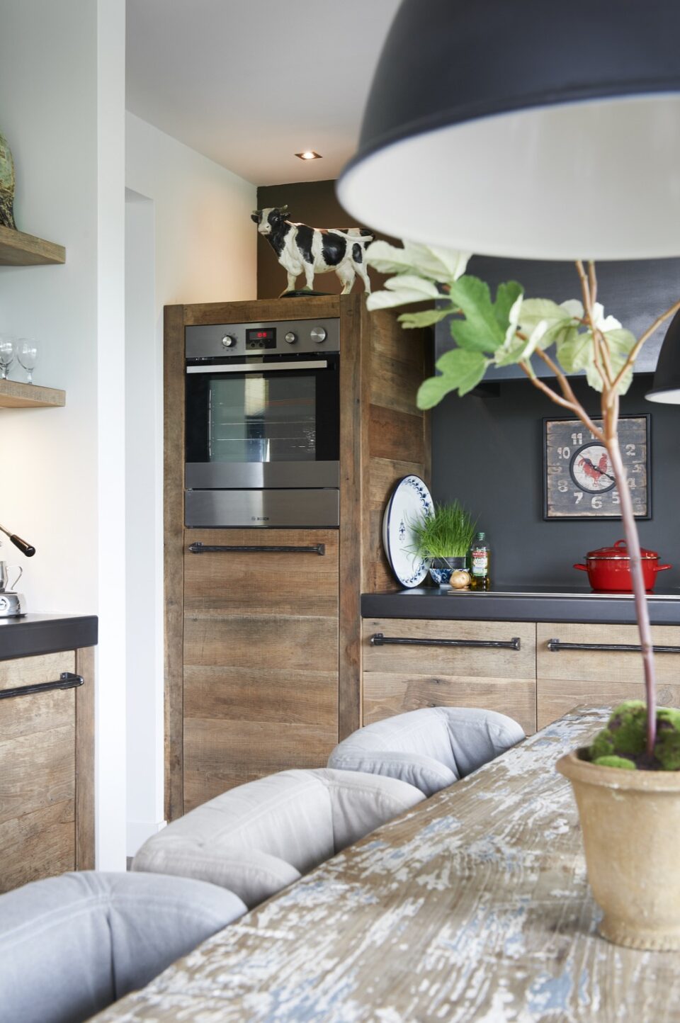 Country oak kitchen - HOOG.design - Exclusive living inspiration