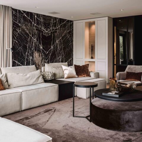 Luxe woonkamer met design meubelen ,Meubilair, Tafel, Salontafel, Woonkamer, Binnen, Kamer, Tapijt, Huisvesting, Lobby, Interieurontwerp, Luxe, Design, Exclusief, Modern, Maatwerk, Bijzondere, Mooie