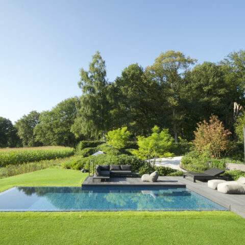 Millboard zwembadvlonder op de Veluwe