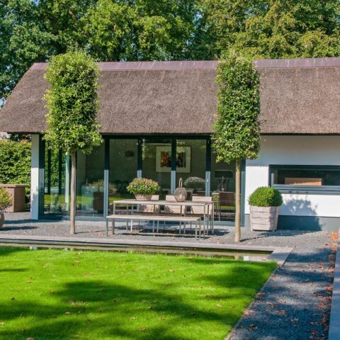 Tuin aan het water